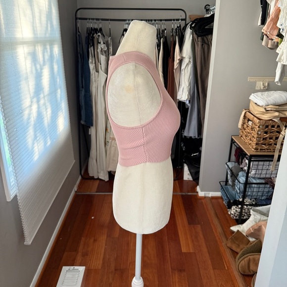 Aritzia Babaton | Rory sculpt knit tank | Size XS - Picture 5 of 7